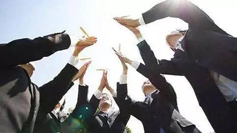 一个部门八成员工离职，CEO为什么如此留不住人才？